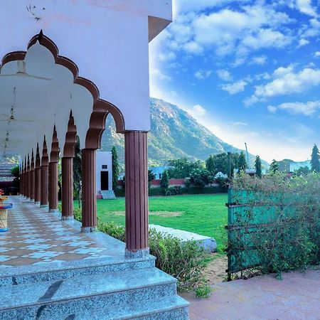 Pari Resort With Nature View Пушкар Екстер'єр фото
